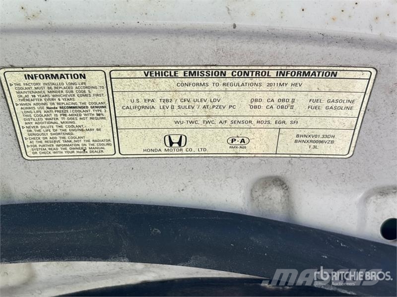 Honda Civic Hybrid Automobile (Inoperable) Avtomobili