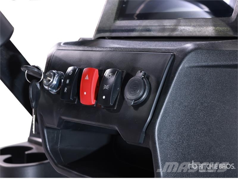  HQ100 Electric Red Six-Seater Golf Cart (Unused) Carros de golfe