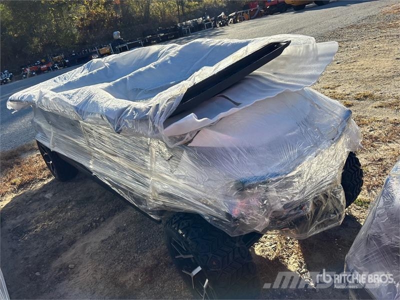 HQ100 Electric White Six-Seater Golf Cart (Unused) Golfwagen/Golfcart