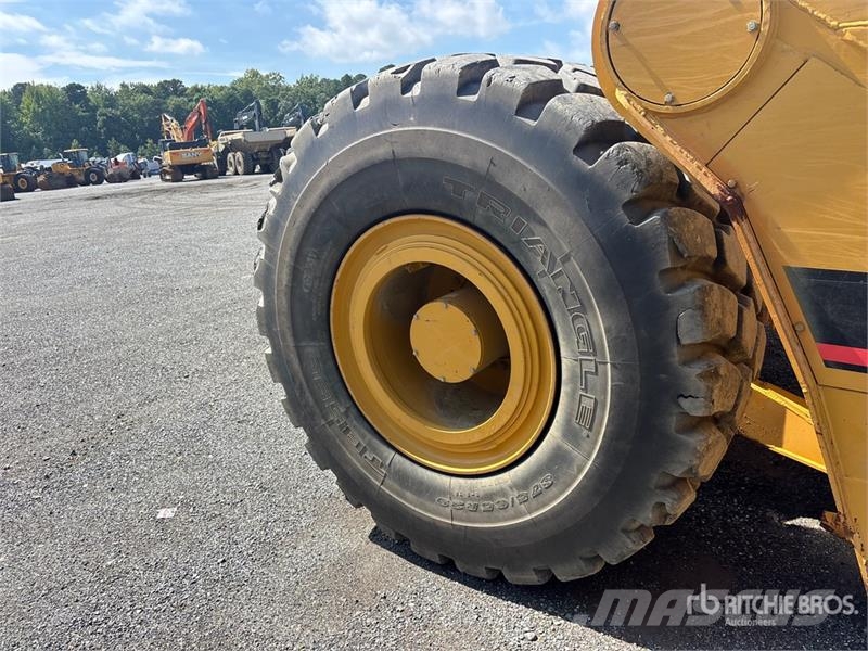 Humdinger H629 2 Tire Hydraulic Pull Scraper Kaabitsad