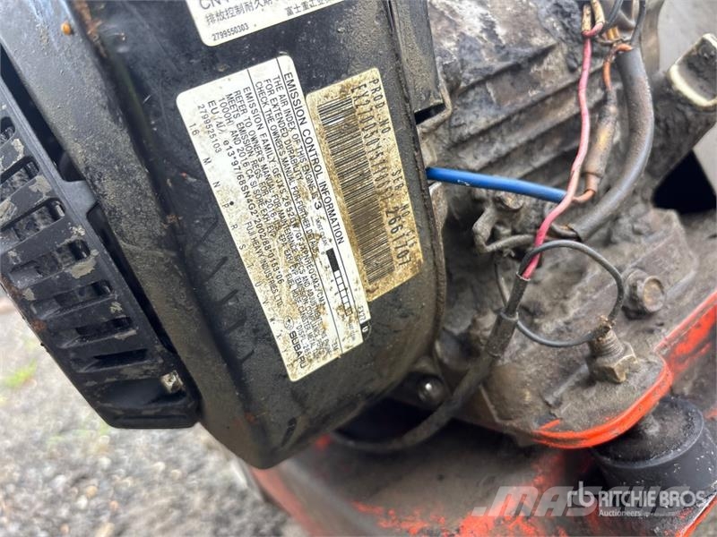 Husqvarna FS309 Aserradoras
