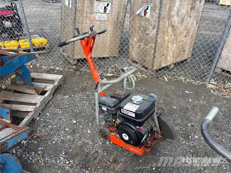Husqvarna FS309 Aserradoras