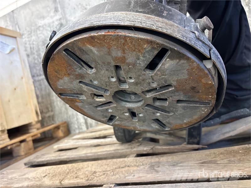 Husqvarna PG280 Szitáló / Rostáló gépek