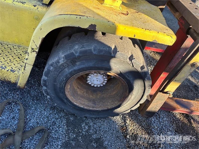 Hyster 155 15500 lb Cushion Tire Forklift شاحنات ذات رافعات شوكية - أخرى