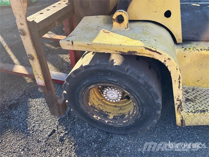 Hyster 155 15500 lb Cushion Tire Forklift شاحنات ذات رافعات شوكية - أخرى