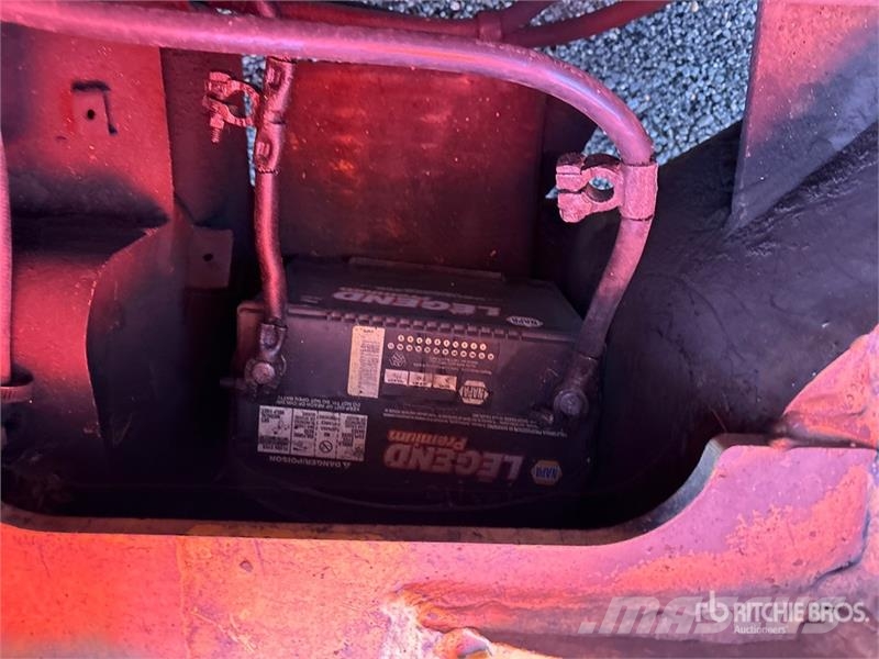 Hyster 155 15500 lb Pneumatic Tire Forklift 其他叉车