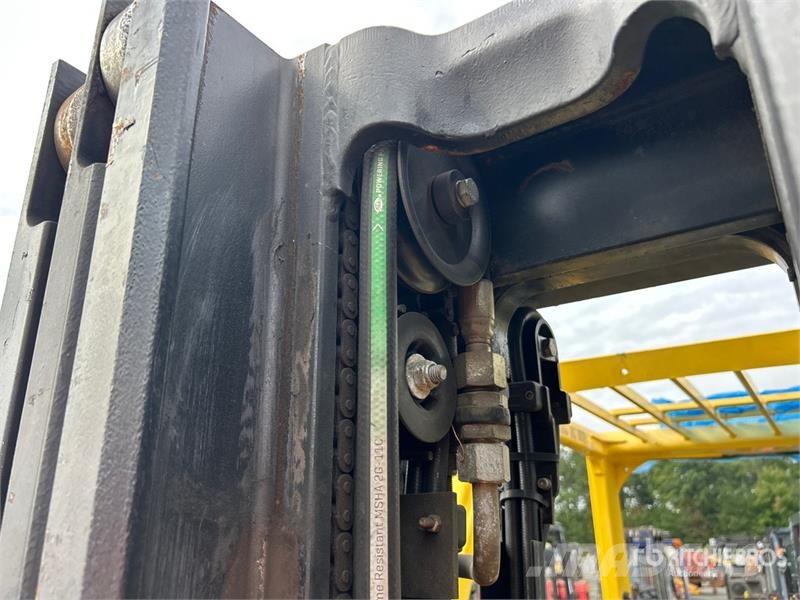 Hyster H50FT 4250 lb Cushion Tire Forklift フォークリフト - その他