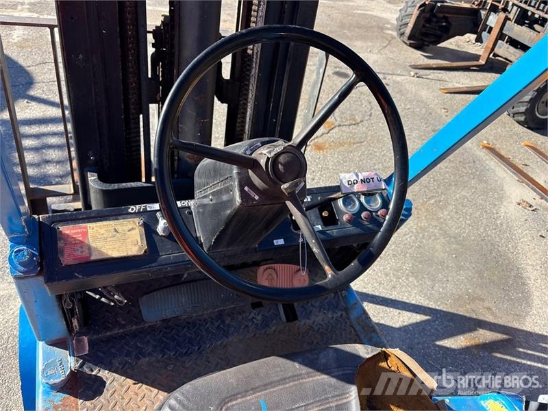Hyster S40E 3150 lb Cushion Tire Forklift (Inoperable) Andere Gabelstapler