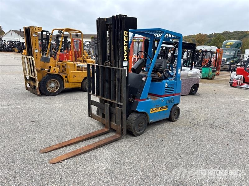 Hyster S40E 3150 lb Cushion Tire Forklift (Inoperable) Andere Gabelstapler