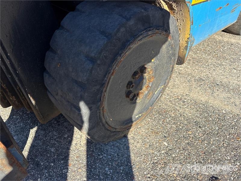 Hyster S40E 3150 lb Cushion Tire Forklift (Inoperable) Andere Gabelstapler