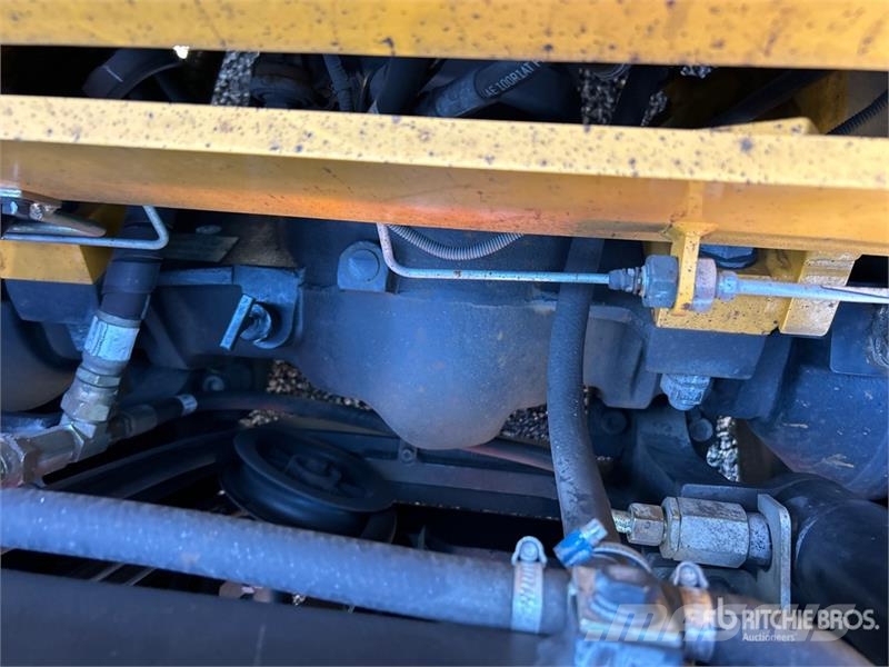 Hyundai 40L-7A 8325 lb Cushion Tire Forklift 그 외 지게차