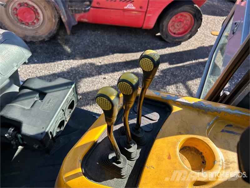 Hyundai 40L-7A 8325 lb Cushion Tire Forklift 그 외 지게차