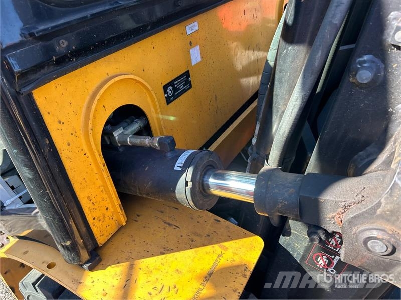 Hyundai 40L-7A 8325 lb Cushion Tire Forklift 그 외 지게차