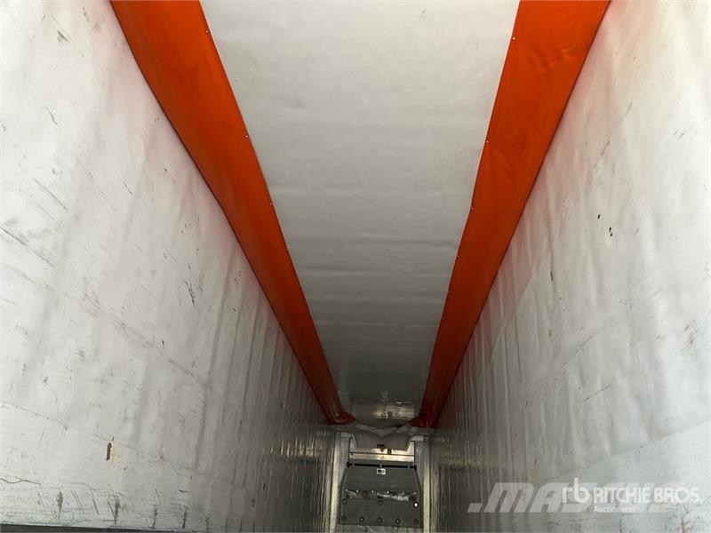 Hyundai 53 ft x 102 in T/A Refrigerated Trailer نصف مقطورات بدرجة حرارة قابلة للضبط