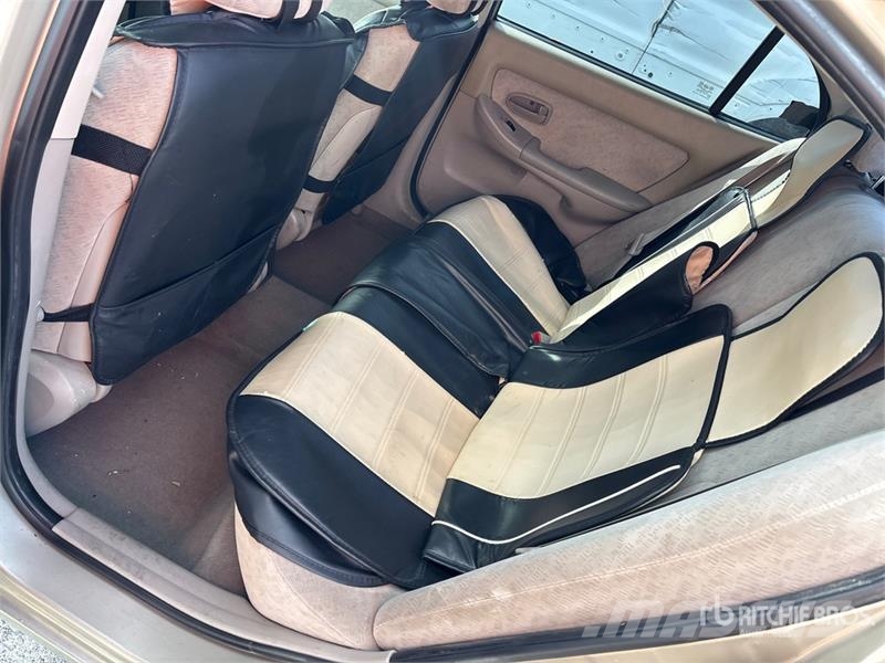 Hyundai Elantra Automobile 자동차