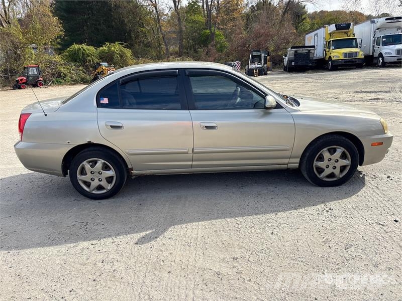 Hyundai Elantra Automobile 자동차