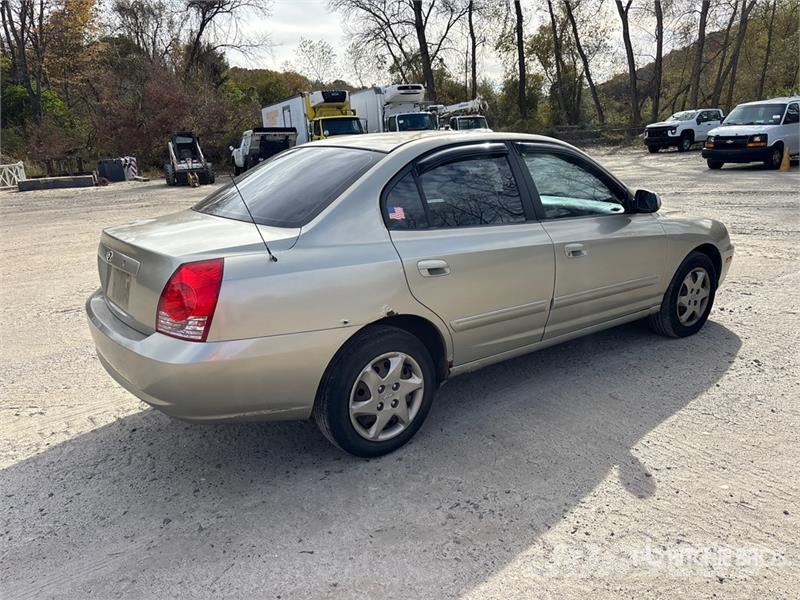 Hyundai Elantra Automobile 자동차