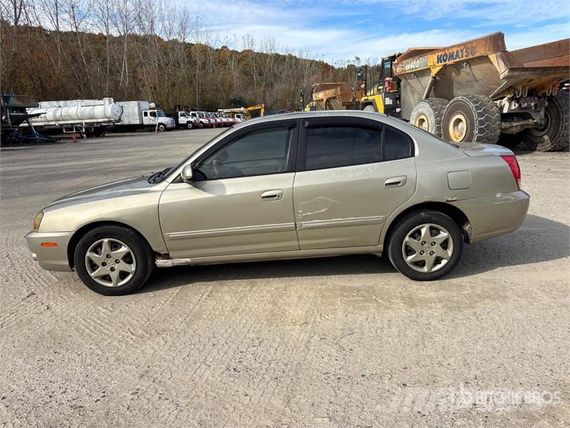 Hyundai Elantra Automobile 자동차