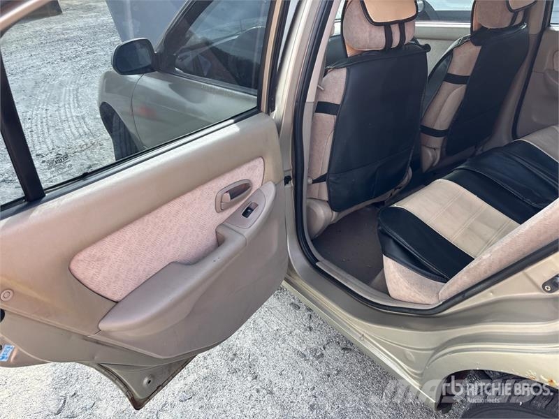 Hyundai Elantra Automobile 자동차