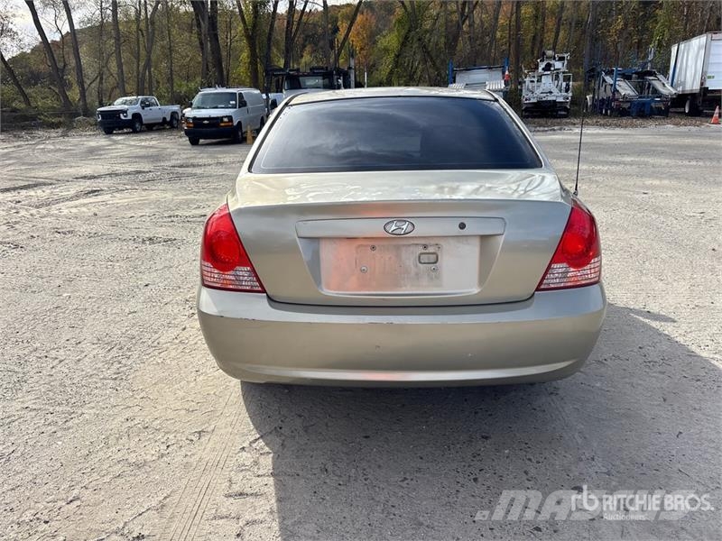 Hyundai Elantra Automobile 자동차