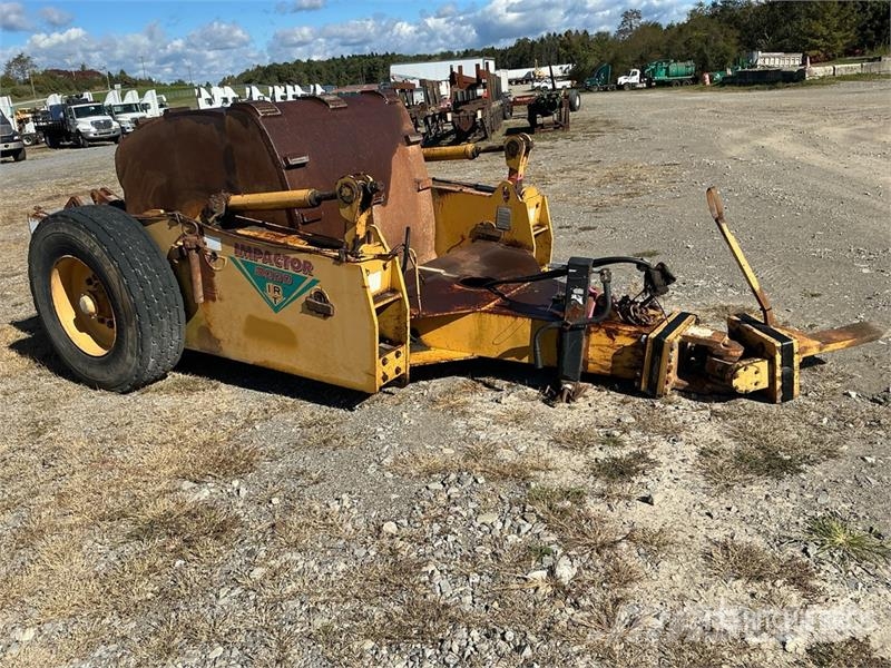  Impactor Pull Behind Compactor Rodillos vibratorios arrastrados