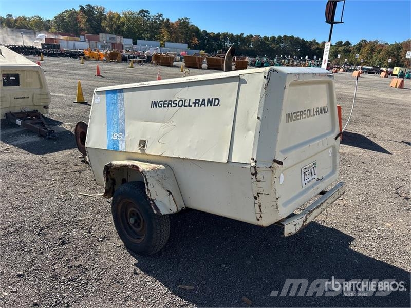 Ingersoll Rand 185 185 cfm Mobile Air Compressor Compressors