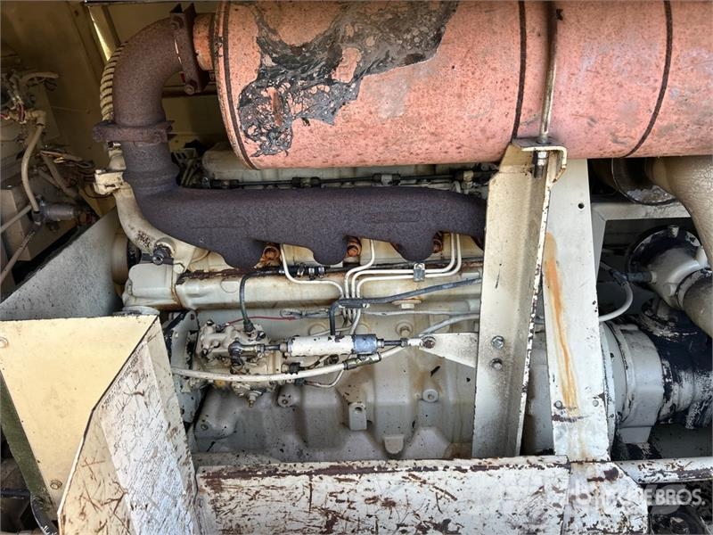 Ingersoll Rand 185 185 cfm Mobile Air Compressor Compressors