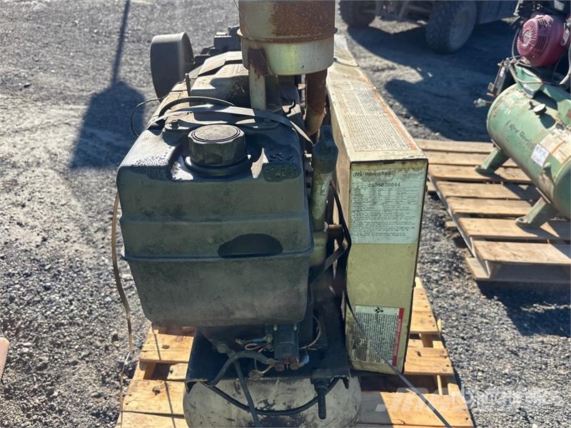 Ingersoll Rand 2475 Compressors
