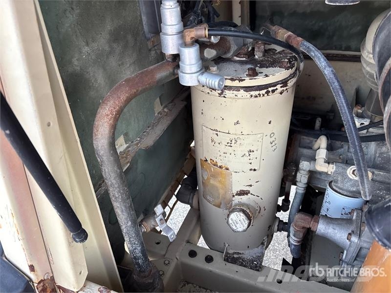 Ingersoll Rand P-185 185 cfm Mobile Air Compressor Воздушные компрессоры