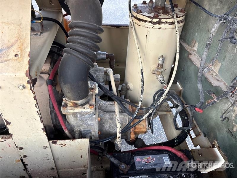 Ingersoll Rand P-185 185 cfm Mobile Air Compressor Воздушные компрессоры