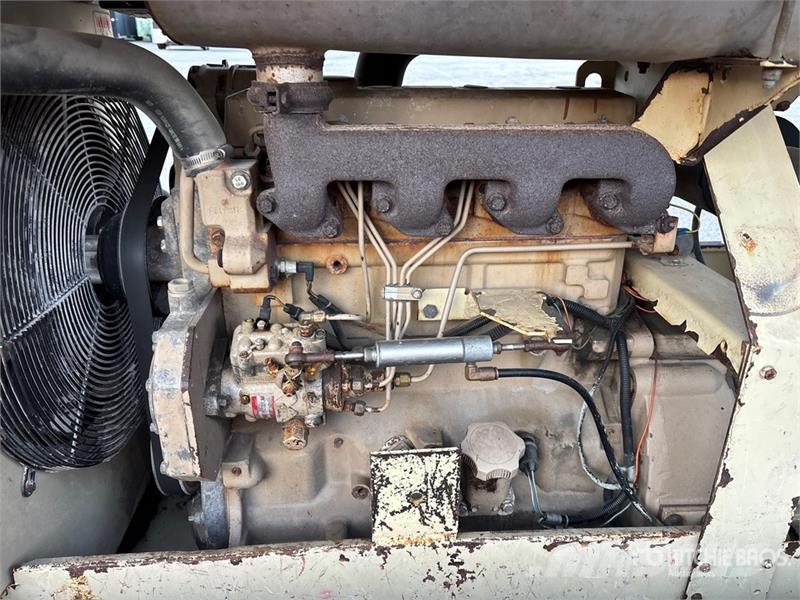 Ingersoll Rand P-185 185 cfm Mobile Air Compressor Kompresori