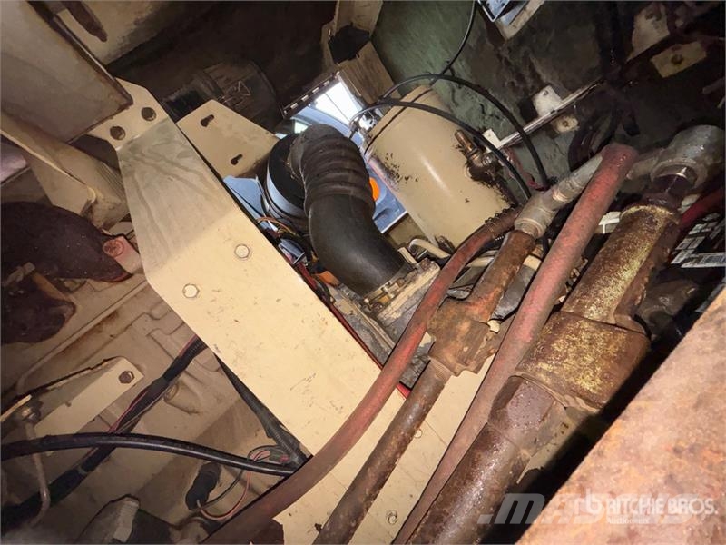 Ingersoll Rand P1 85W JD Mobile Air Compressor (Inoperable) コンプレッサー