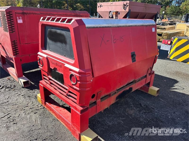 Ingersoll Rand P185WJD-T4I 185 cfm Skid-Mounted Air Compressor コンプレッサー