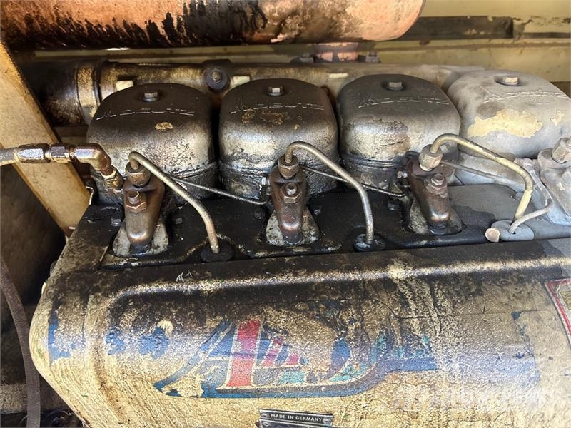 Ingersoll Rand P250AWD Mobile Air Compressor 콤푸레샤