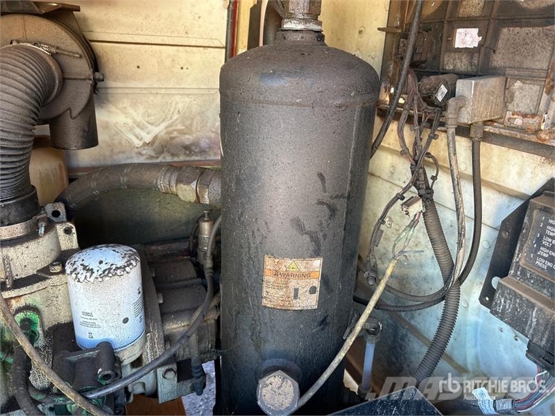 Ingersoll Rand XP375AWIR Compressors
