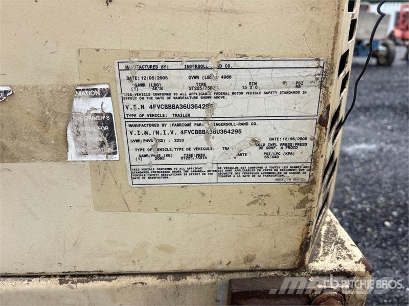 Ingersoll Rand XP375WIR 375 cfm Mobile Air Compressor Kompresori