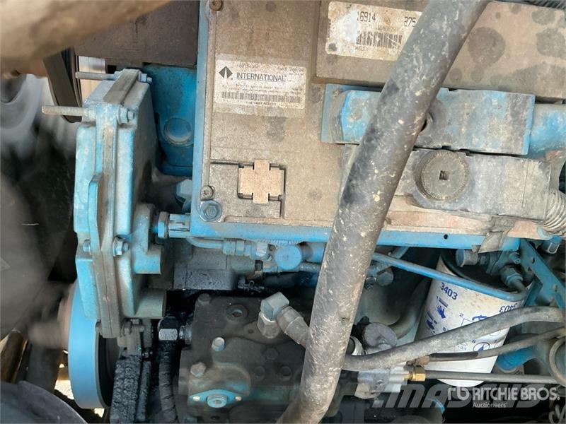 International 2554 Ассенизаторские машины