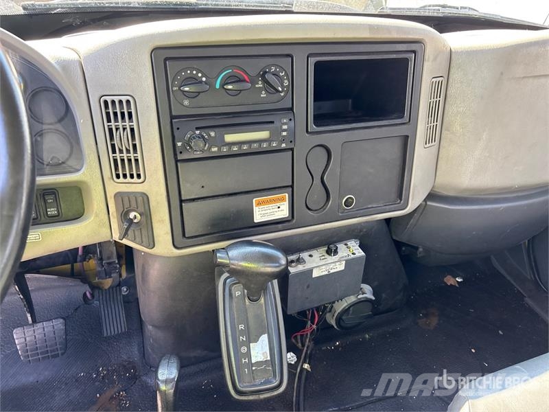 International 4300 Komunalna vozila