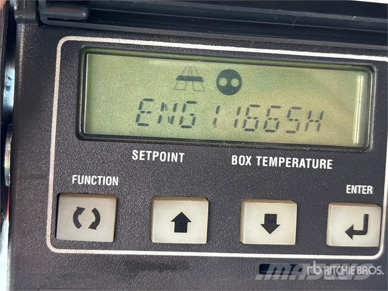 International 4300 Temperature controlled trucks