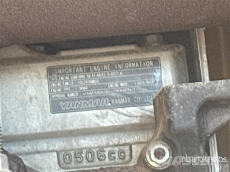 International 4300 شاحنات مزدوجة / خلخلة