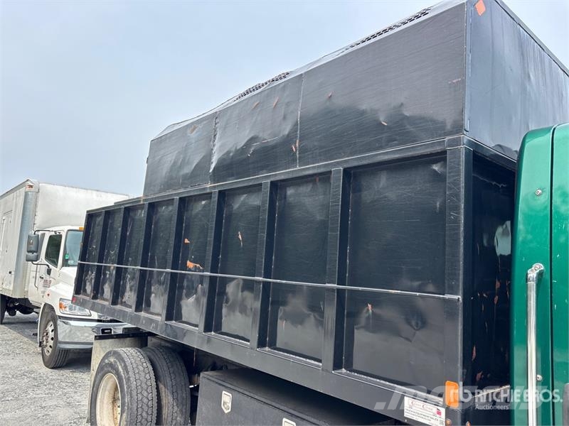 International 4300 Camiones volquete para virutas de madera