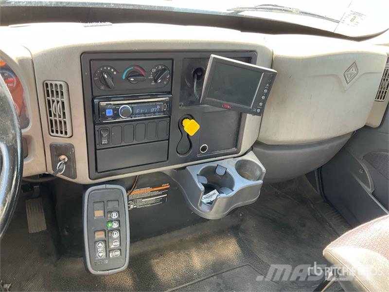 International 4300 Isotermos y frigoríficos