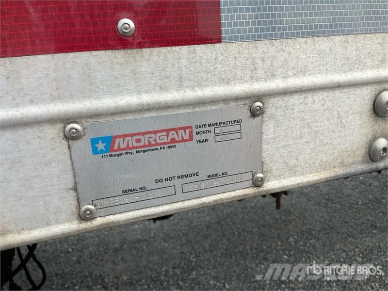 International 4300 Camiones con temperatura controlada