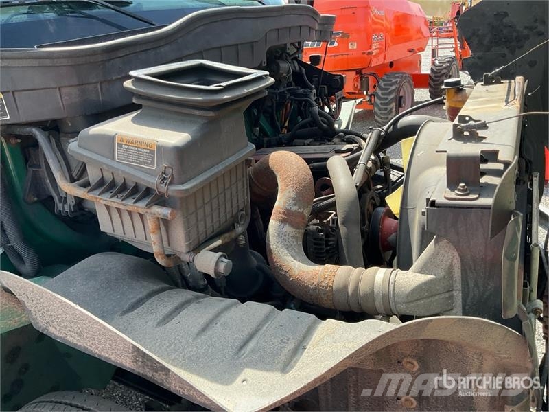 International 4300 Camiones con temperatura controlada