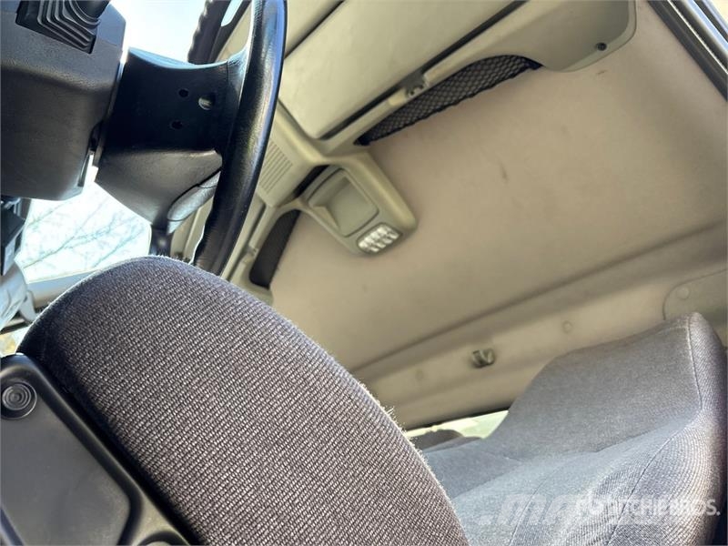 International 4300 Рефрижератори