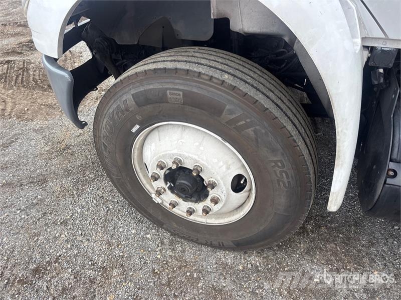 International 4300 Sanduk kamioni