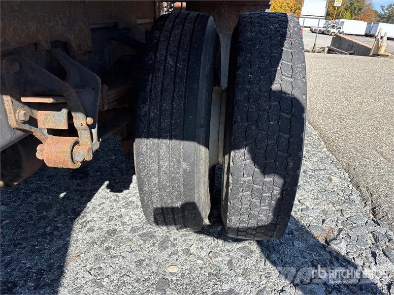 International 4300 Komunalna vozila
