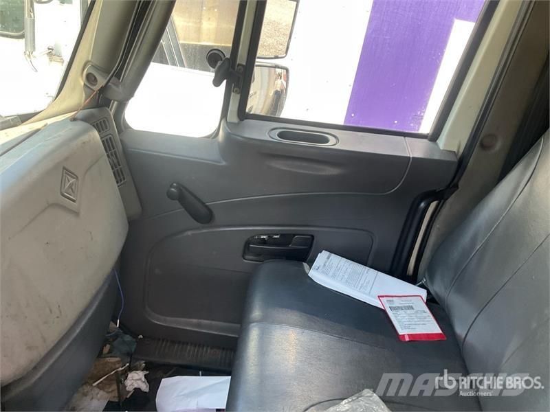 International 4300 Box trucks