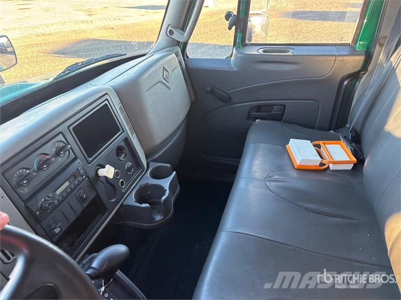 International 4300 Kiper tovornjaki