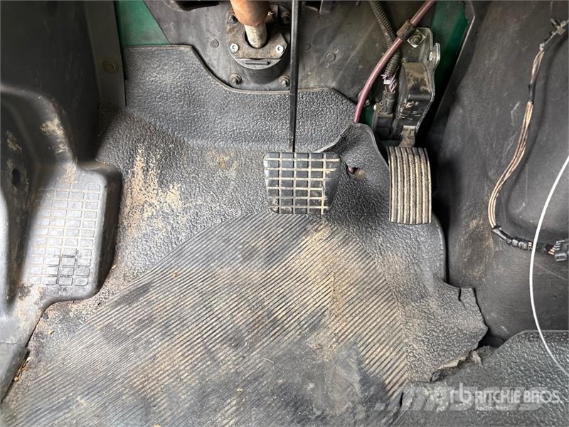 International 4300 Camiones volquete para virutas de madera